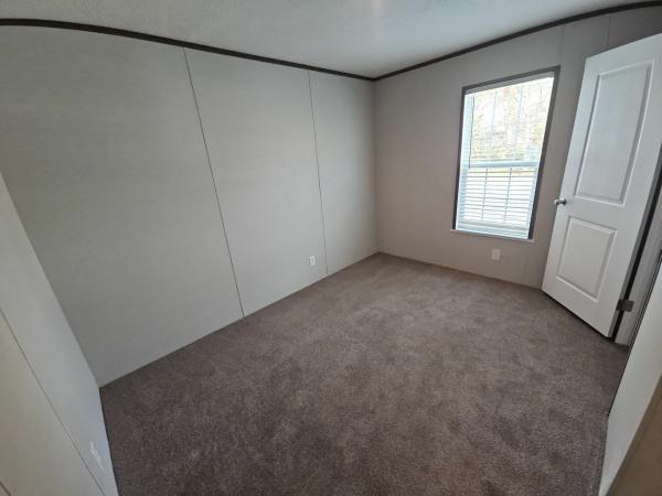 2025 Champion Home Builders, Inc. mobile Home