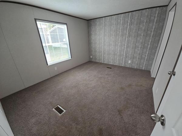 2025 Champion Home Builders, Inc. mobile Home