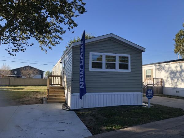 2025 Champion Home Builders, Inc. mobile Home