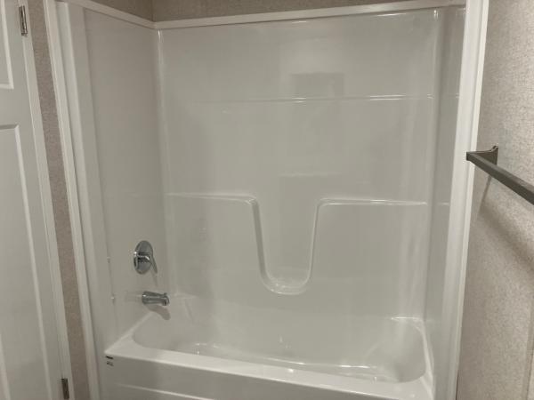 2025 Champion Home Builders, Inc. mobile Home