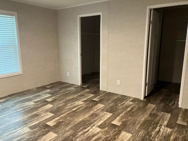 2025 Champion Home Builders, Inc. mobile Home