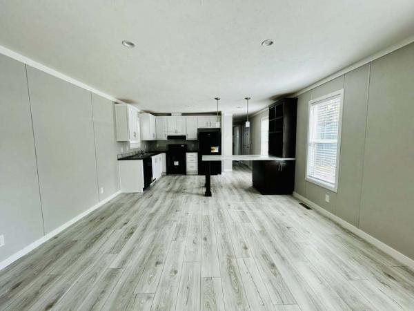 2025 Champion Home Builders, Inc. mobile Home