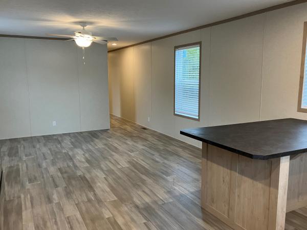 2025 CMH Manufacturing West, Inc. mobile Home