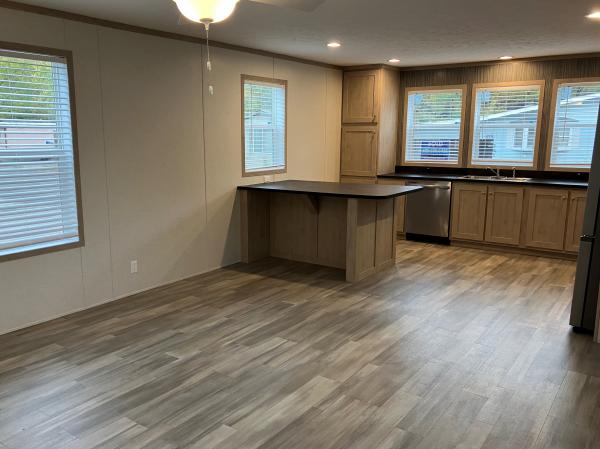 2025 CMH Manufacturing West, Inc. mobile Home