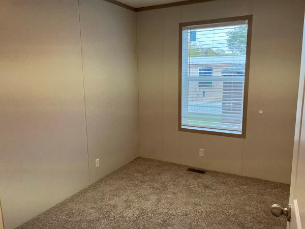 2025 CMH Manufacturing West, Inc. mobile Home