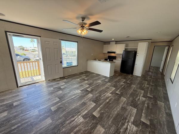 2025 Champion Home Builders, Inc. mobile Home