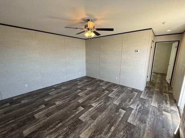 2025 Champion Home Builders, Inc. mobile Home