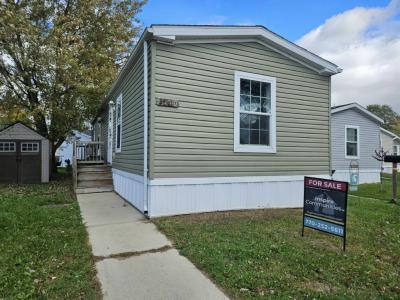 Photo 2 of 8 of home located at 26010 Third St  #87 Taylor, MI 48180