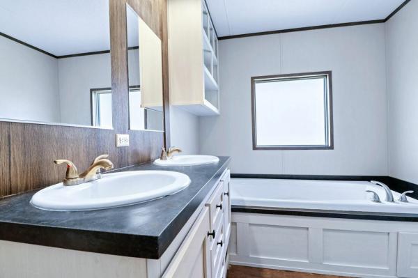 2020 Clayton Mobile Home For Sale