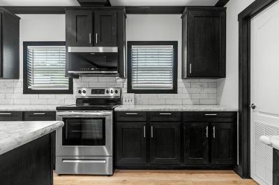 Mobile Home at 7706 Dalmation Ln Austin, TX 78724