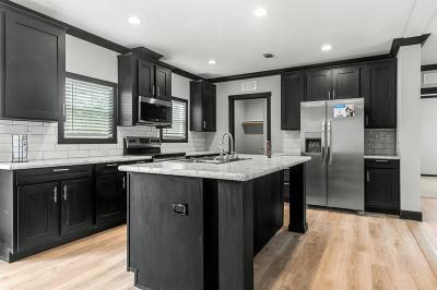 Photo 3 of 8 of home located at 7706 Dalmation Ln Austin, TX 78724