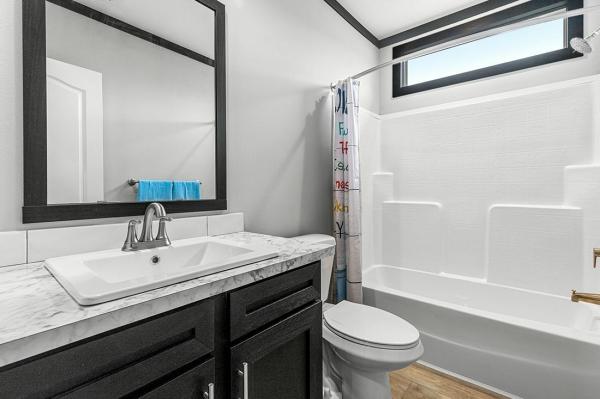 2022 Clayton 32DEV28563A Mobile Home