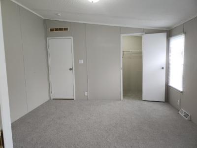 Photo 5 of 5 of home located at 2516 E. Wagonwheel Cir. Muncie, IN 47303