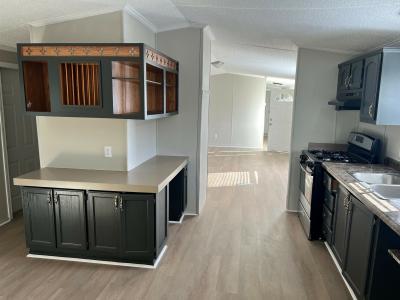 Photo 5 of 14 of home located at 12948 S Us Route 31 Trlr #246 Kokomo, IN 46901