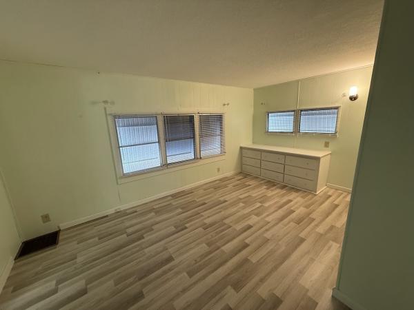 1970 MANA mobile Home