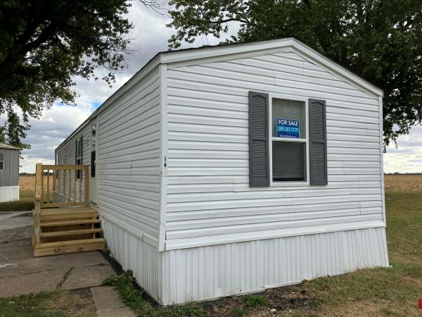 2005 Fleetwood mobile Home