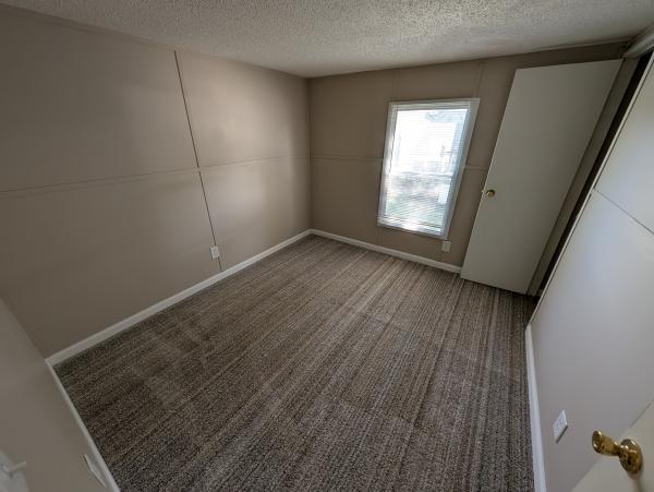1994 Holly Park mobile Home