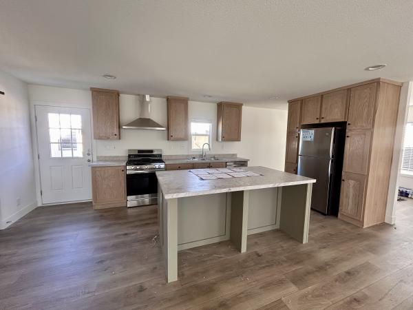 2025 Clayton 71TIP24563A Mobile Home