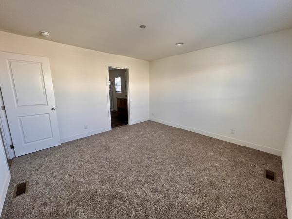 2025 Clayton 71TIP24563A Mobile Home