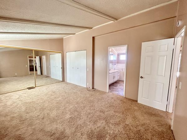 1977 LCS NA Mobile Home