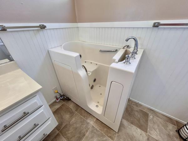 1977 LCS NA Mobile Home