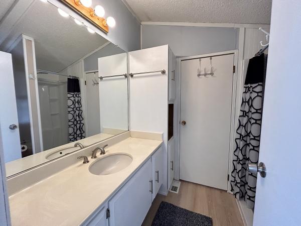 1977 Mobile Home