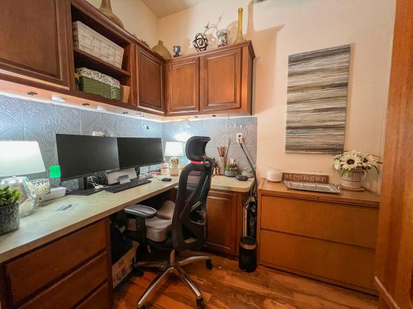 2006 Golden West KM601B Mobile Home