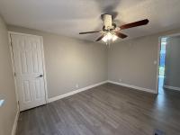 1983 RESI HS Mobile Home