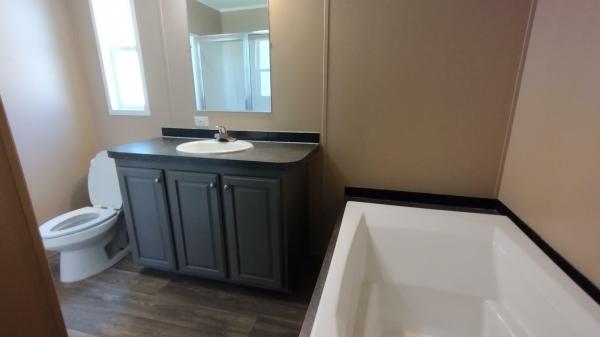 2013 Southern Energy Homes Mobile Home For Sale