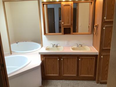 Photo 5 of 9 of home located at 715 S.holland-Sylvania Lot 39 Toledo, OH 43615