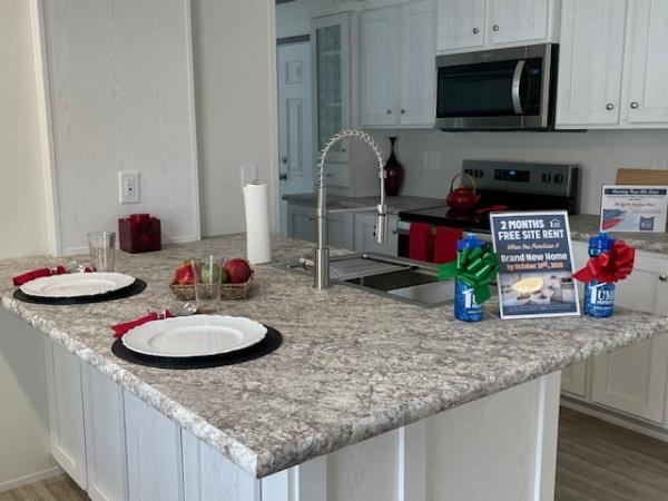 2026 Colony 414 550EC16763D  Home