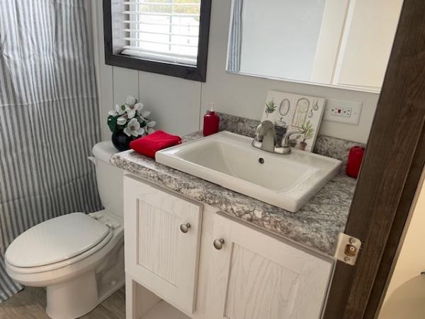 2026 Colony 414 550EC16763D  Home