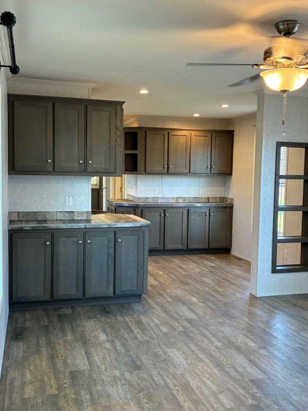 2022 Champion 119 F-46627  Home