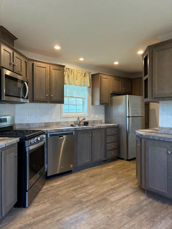 2022 Champion 119 F-46627  Home