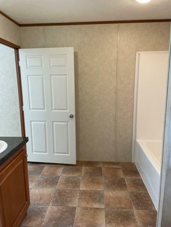 2013 Champion NDSL756  Home