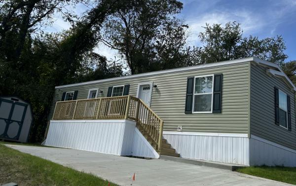 2025 REDMAN 24601  Home