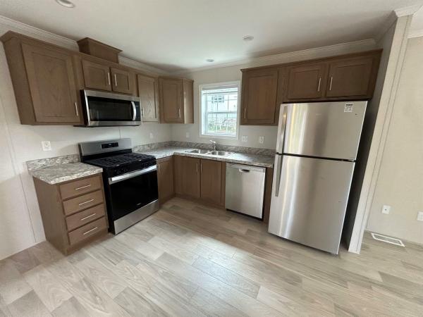 2025 REDMAN 24601  Home