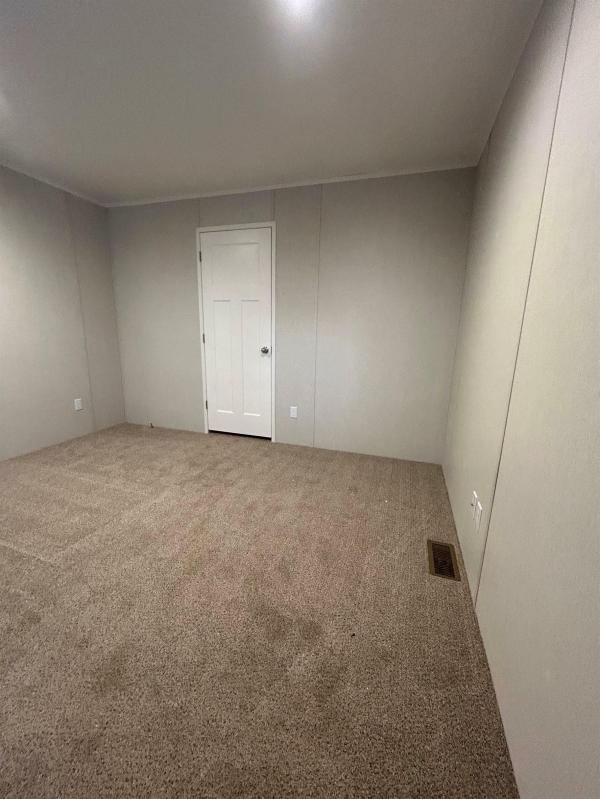 2025 REDMAN 24601  Home