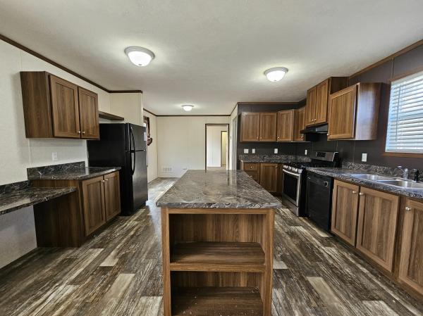 2018 Clayton Homes Inc Mobile Home For Rent