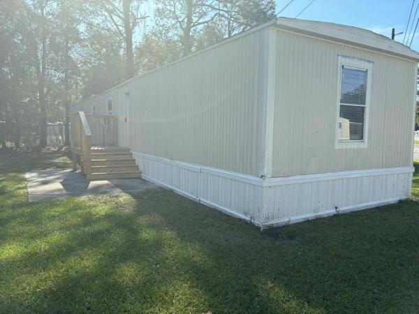 Photo 1 of 2 of home located at 10166 103rd Street, Lot #88 Jacksonville, FL 32210