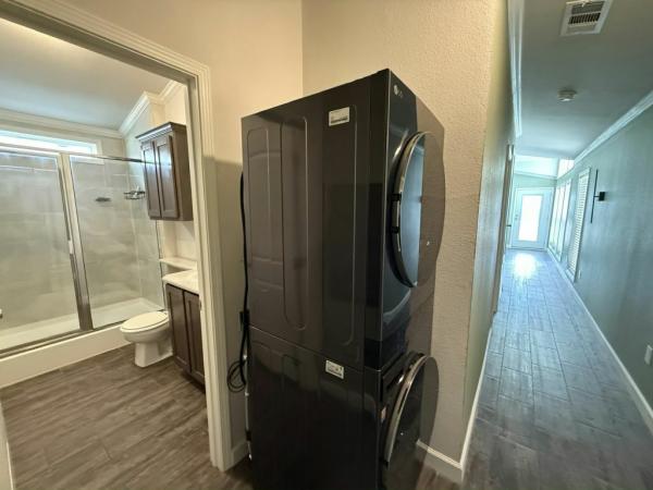 2022 Oak Creek Homes Smart Cottage - Eagle Manufactured Home