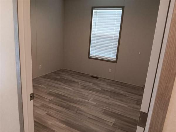 2023 96PLH16763RH23S  Home