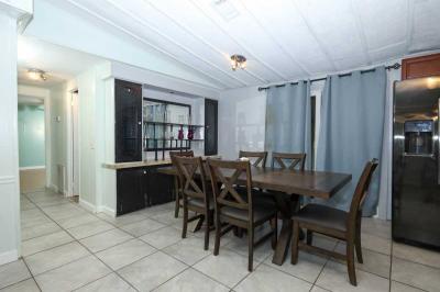 Photo 4 of 8 of home located at 125 Las Almas Winter Springs, FL 32708