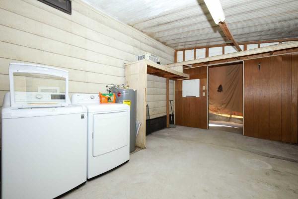 1985  Mobile Home For Sale