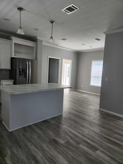 Photo 3 of 9 of home located at 2525 Gulf City Rd Lot 61 Ruskin, FL 33570