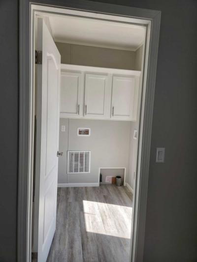 Photo 5 of 9 of home located at 2525 Gulf City Rd Lot 61 Ruskin, FL 33570
