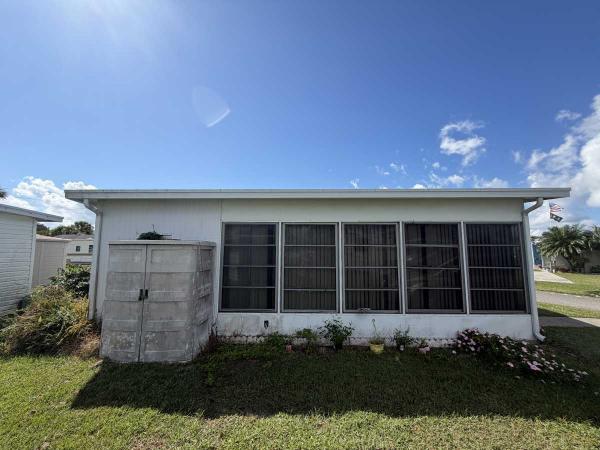 1992  Mobile Home For Sale