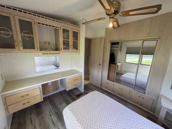 1992  Mobile Home For Sale