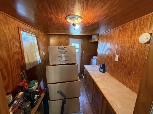 1992  Mobile Home For Sale