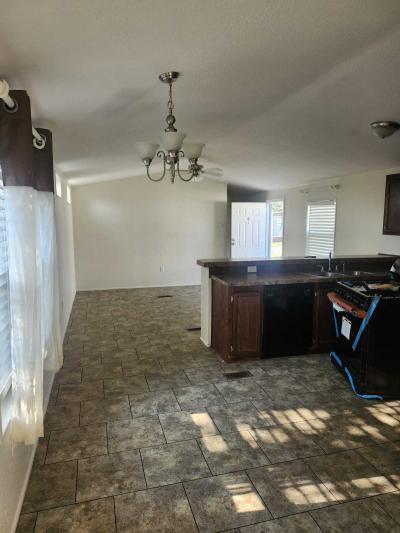 Photo 5 of 8 of home located at 11901 E 113th Pl N #30 Owasso, OK 74055